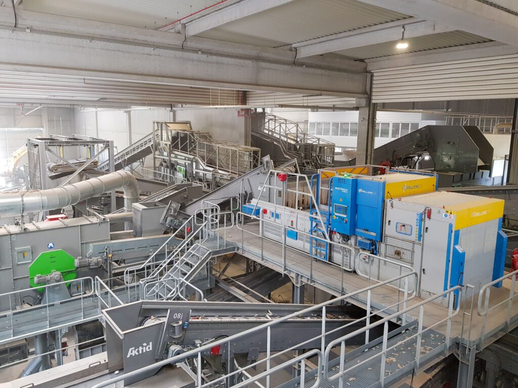 Sorting center Inoval'y at Lely Environnement